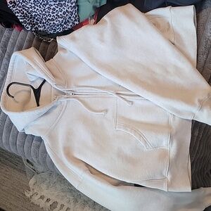 Aritzia TNA zipped crop hoodie